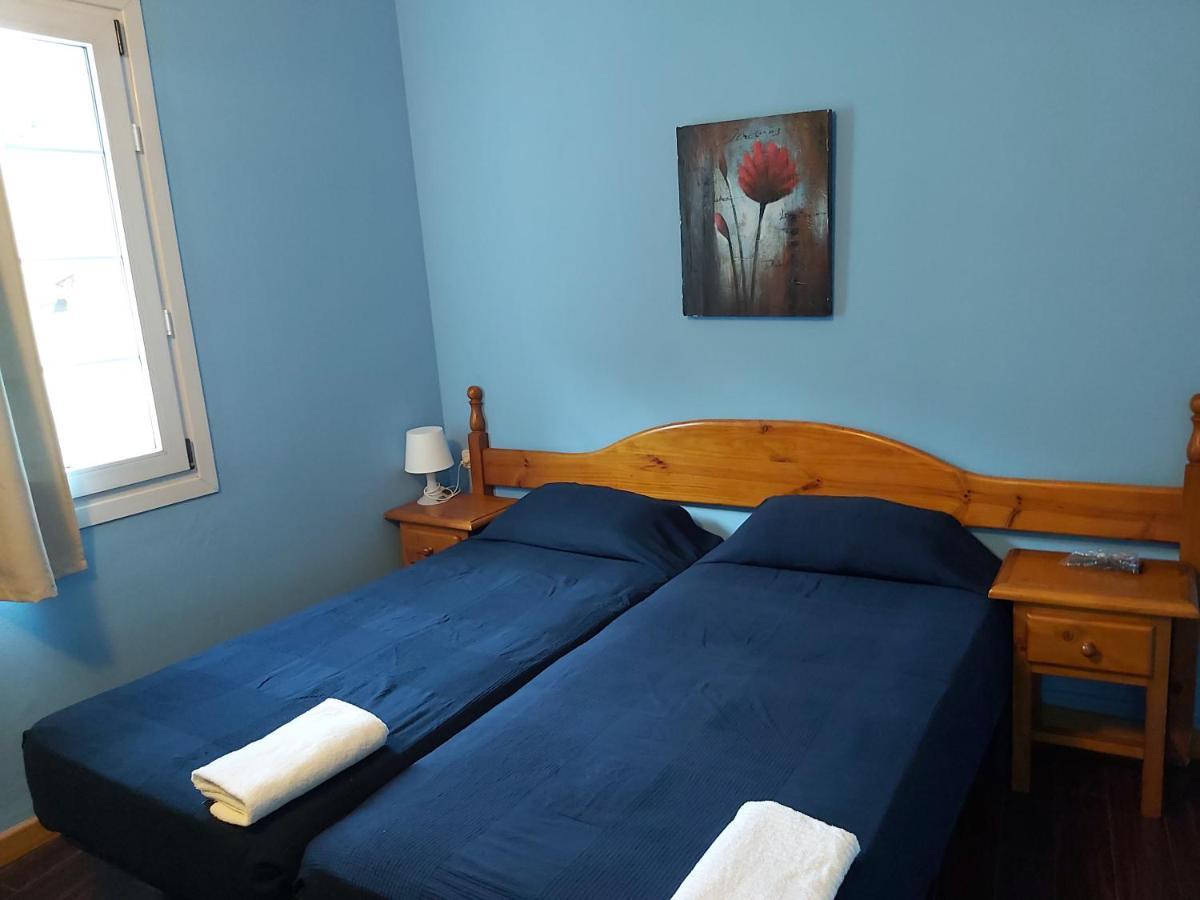 Hostal Porta De Nuria Рибес де Фресер Екстериор снимка
