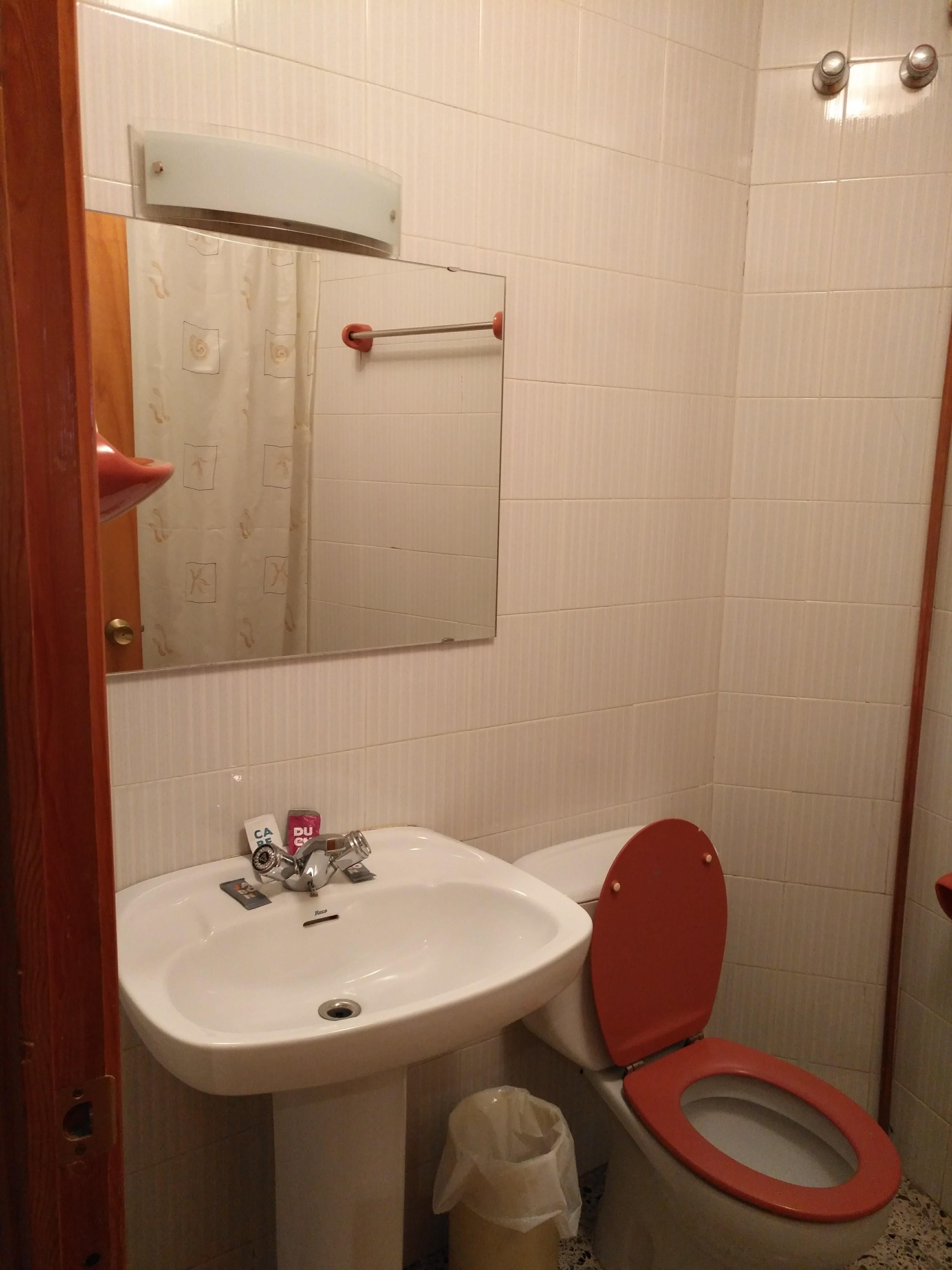 Hostal Porta De Nuria Рибес де Фресер Екстериор снимка
