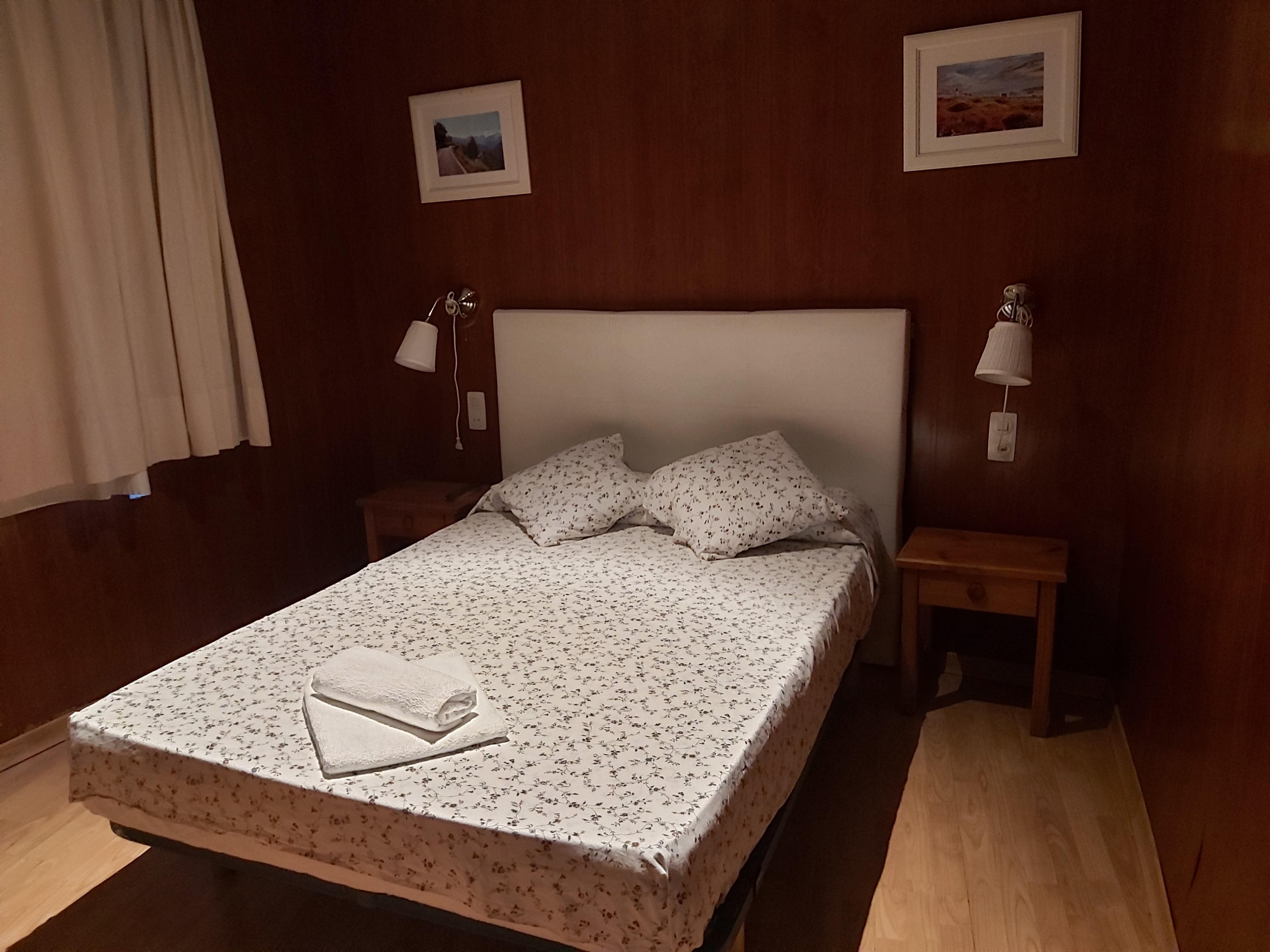 Hostal Porta De Nuria Рибес де Фресер Екстериор снимка