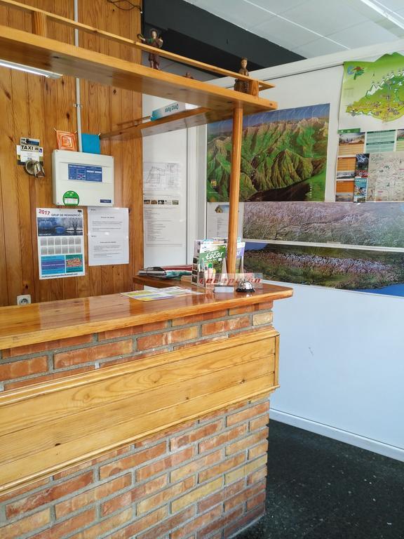 Hostal Porta De Nuria Рибес де Фресер Екстериор снимка